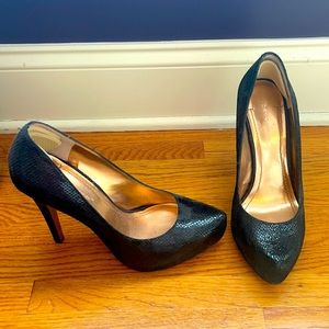 BCBG snakeskin black heels